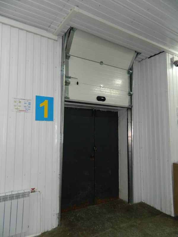 Промышленные ворота DoorHan в Екатеринбурге с установкой